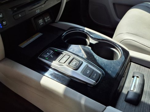Used 2022 Honda Pilot Elite image 25