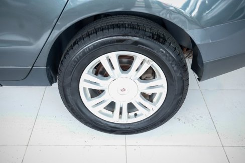 Used 2013 Cadillac SRX Luxury image 36