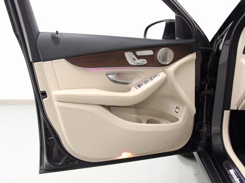 Certified 2021 Mercedes-Benz GLC 300 4MATIC image 18