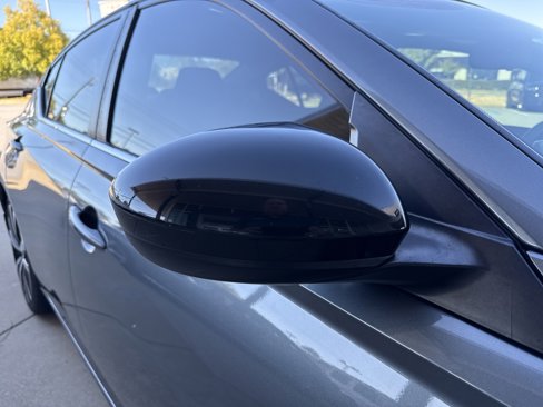 Used 2020 Nissan Altima 2.5 SR image 9
