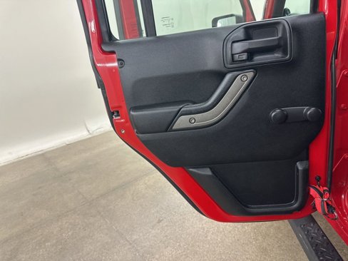 Used 2011 Jeep Wrangler Unlimited Sport w/ Connectivity Group image 25