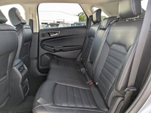 Used 2024 Ford Edge SEL image 14
