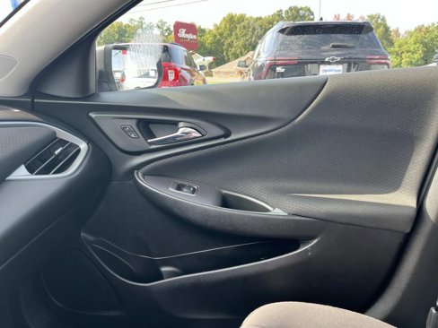 Certified 2022 Chevrolet Malibu LS image 30