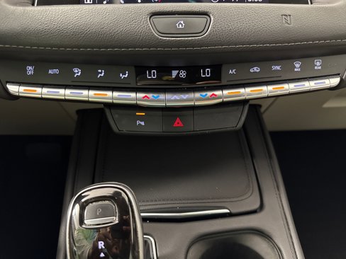 Used 2021 Cadillac XT4 Luxury image 20