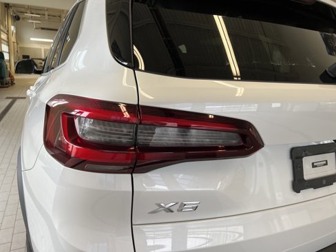 Used 2022 BMW X5 xDrive40i image 11