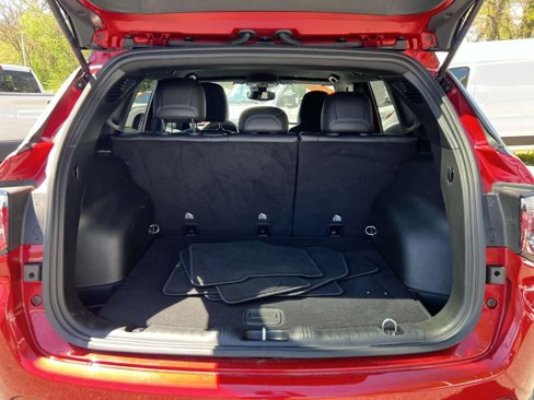 Used 2024 Jeep Compass Limited image 6