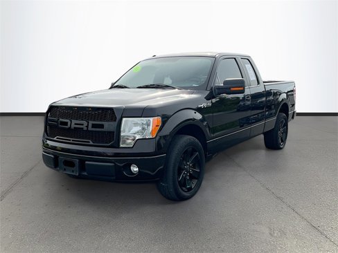 Used 2014 Ford F150 XLT w/ XLT Chrome Package image 3