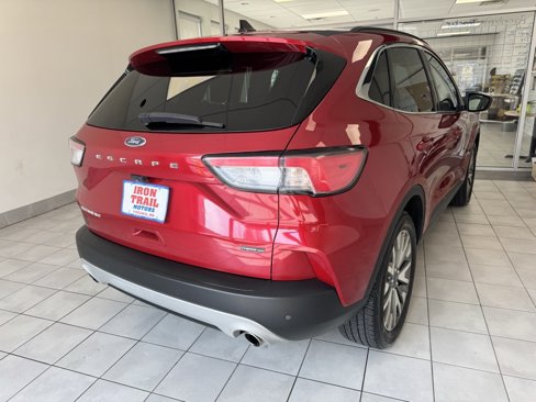 Used 2021 Ford Escape Titanium image 31