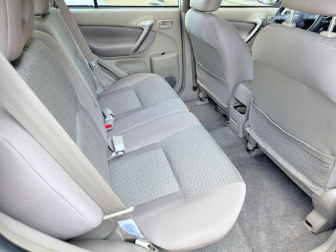 Used 2004 Toyota RAV4 2WD image 17