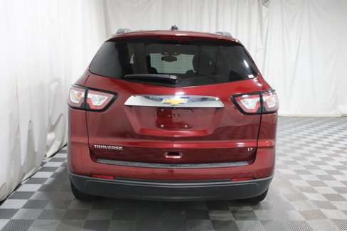 Used 2017 Chevrolet Traverse LT image 34