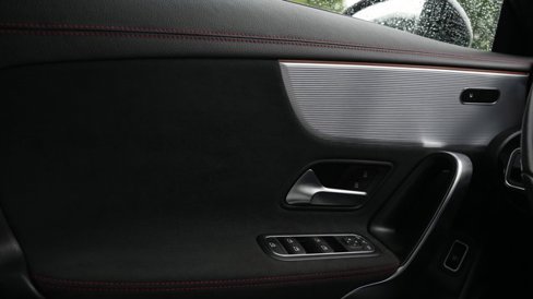 Used 2022 Mercedes-Benz CLA 250 4MATIC image 19