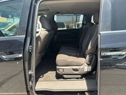 Used 2012 Honda Odyssey EX-L image 27