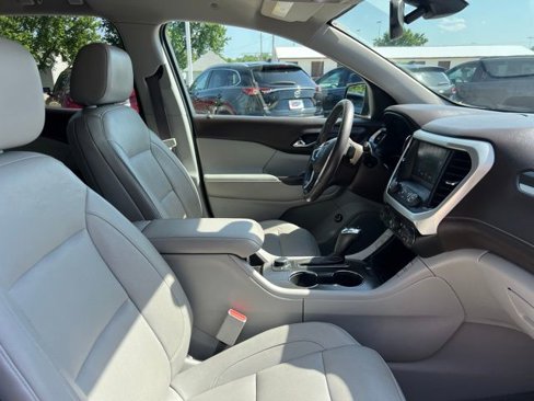 Used 2018 GMC Acadia SLT image 19
