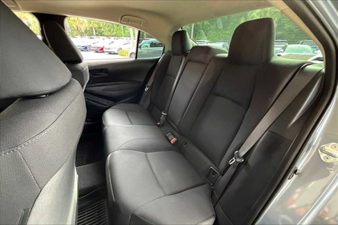 Used 2024 Toyota Corolla LE image 18