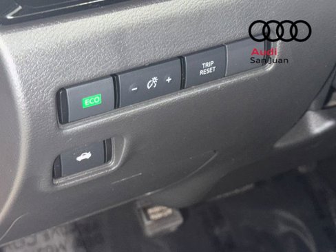 Used 2021 Nissan Sentra SR image 29