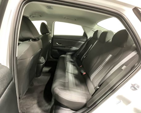 New 2025 Hyundai Elantra Blue image 11