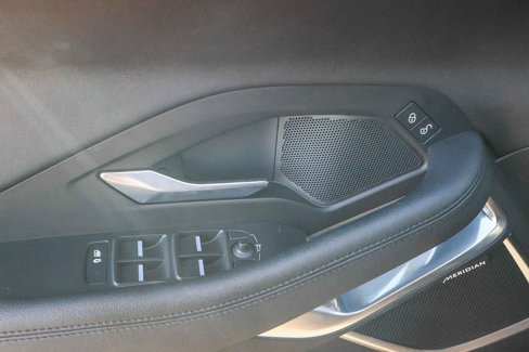 Used 2019 Jaguar E-PACE S image 21
