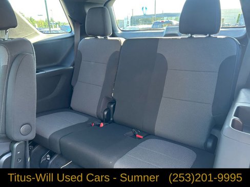 Used 2022 Chevrolet Traverse LT w/ LPO, Cargo Package image 35