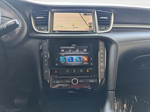 Used 2020 INFINITI QX50 Luxe w/ Navigation Package image 16
