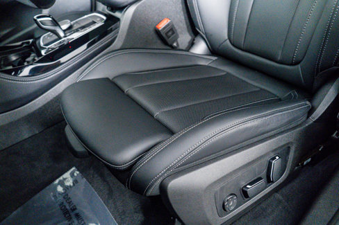 Used 2025 BMW X4 xDrive30i image 27