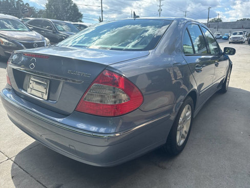 Used 2007 Mercedes-Benz E 320 BlueTEC Sedan image 4