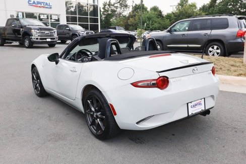 Used 2016 MAZDA MX-5 Miata Club image 41