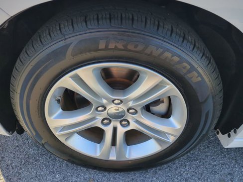 Used 2023 Dodge Charger SXT image 10