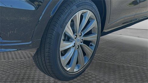 New 2025 Buick Envista Avenir image 13