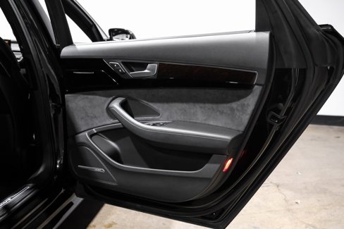 Used 2017 Audi A8 L 3.0T w/ Executive Package image 40