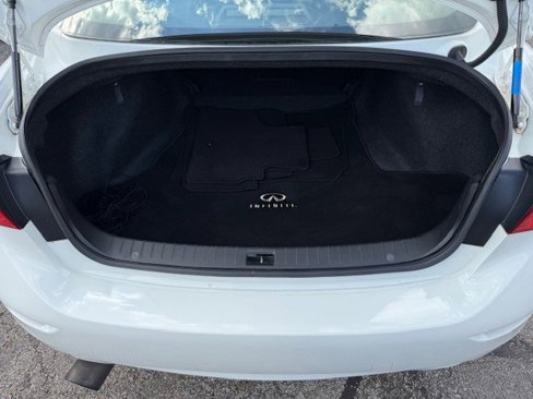 Used 2017 INFINITI Q50 Sport image 40
