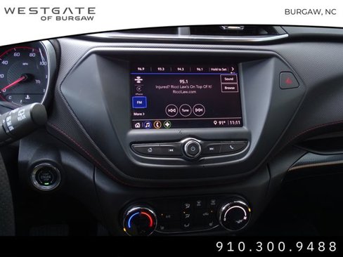 Used 2022 Chevrolet TrailBlazer RS image 27