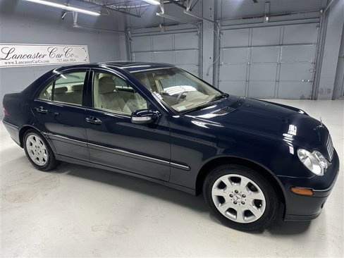Used 2005 Mercedes-Benz C 240 4MATIC Sedan image 8