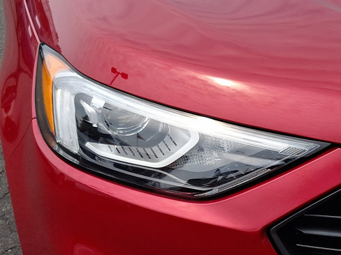 Used 2022 Ford Edge SEL w/ Sport Appearance Package image 9