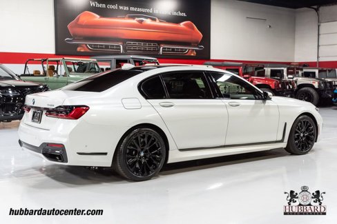 Used 2022 BMW 750i xDrive w/ M Sport Package image 8