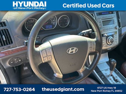 Used 2010 Hyundai Veracruz Limited image 12
