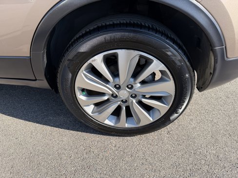 Used 2018 Buick Encore Preferred image 9