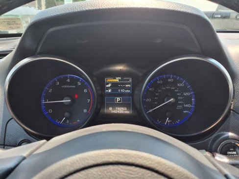 Used 2017 Subaru Outback 2.5i Limited w/ Popular Package #5 image 16