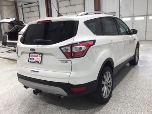 Used 2018 Ford Escape Titanium image 7