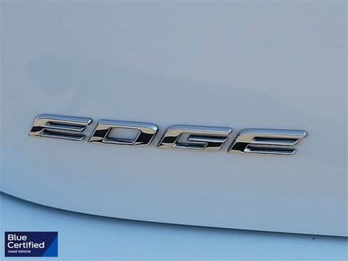 Certified 2017 Ford Edge SE image 28