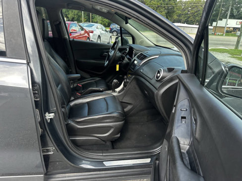 Used 2016 Chevrolet Trax LTZ image 19