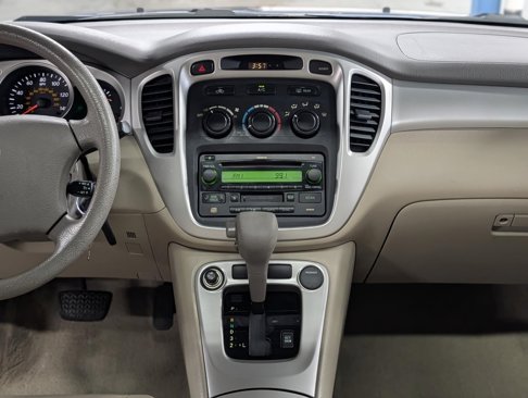 Used 2005 Toyota Highlander V6 image 18