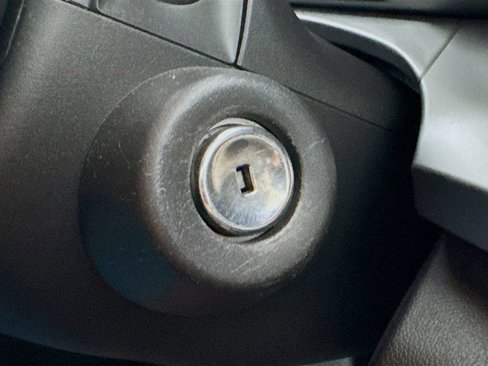 Used 2024 Chevrolet Trax RS image 33
