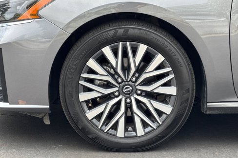 Certified 2024 Nissan Altima 2.5 SV image 31