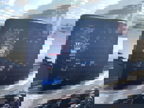 Used 2024 Ford Escape Active image 13