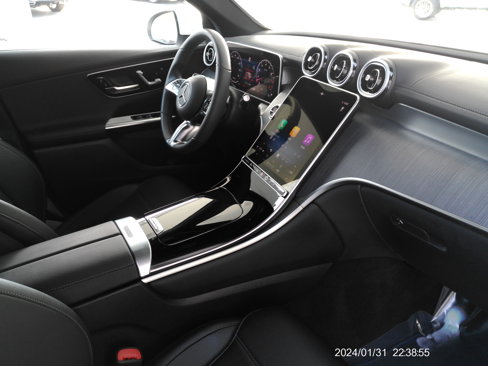 Certified 2025 Mercedes-Benz GLC 300 image 26