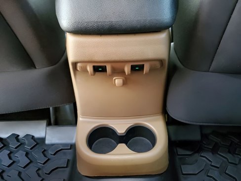 Used 2013 Jeep Wrangler Unlimited Sahara image 20