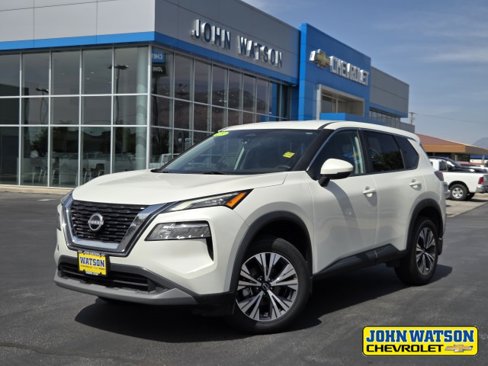 Used 2023 Nissan Rogue SV image 1