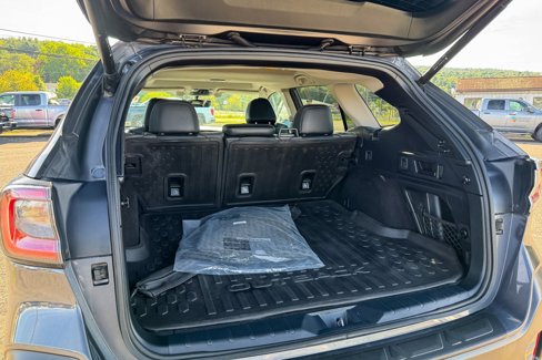 Certified 2020 Subaru Outback Onyx Edition XT w/ Popular Package #2 image 12