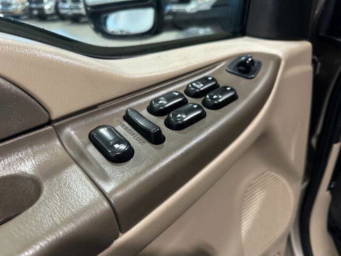 Used 2002 Ford F250 XLT image 16