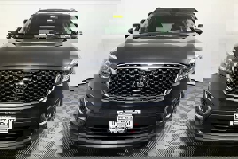 Used 2017 Kia Sorento LX image 3